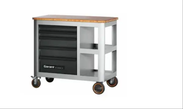 Mobile Workbench with Storage